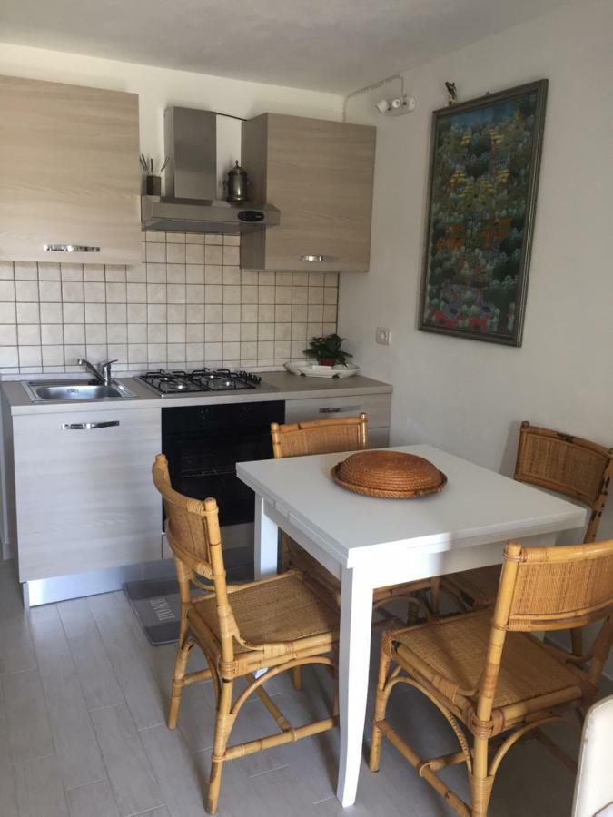 Blue Portrait House Apartment Golfo Aranci Ngoại thất bức ảnh